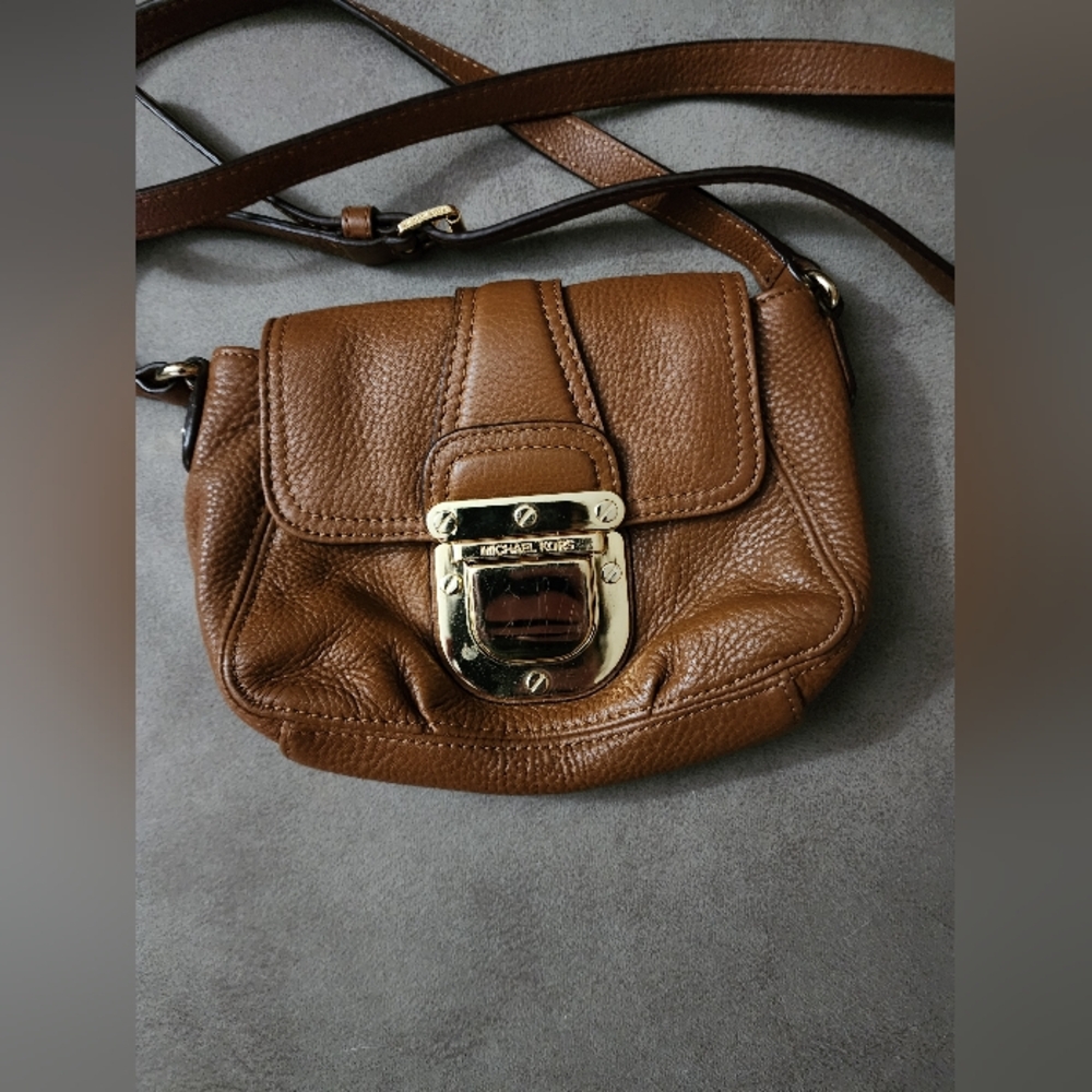 VTG Michael Kors Cross Body Purse, Authentic MK, Soft Leather In New Condition